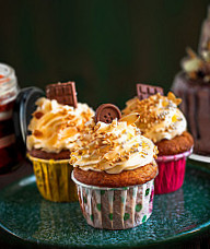 Cupcake Bliss Cake Desserts