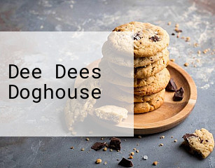 Dee Dees Doghouse