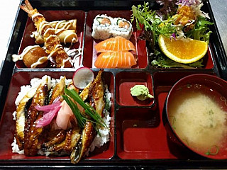 Momoya Japanese Kitchen