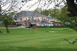 Greenmeadow Golf Country Club
