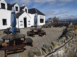 Glenuig Inn