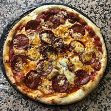 Pizza Salammbo