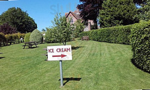 Barford Icecream Garden