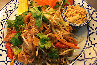 Luk Thai at The Cricketers