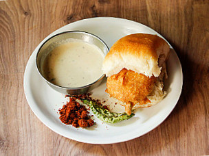 Chennai Vadapav King