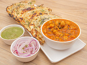 Ranaji Special Butter Chole Kulche