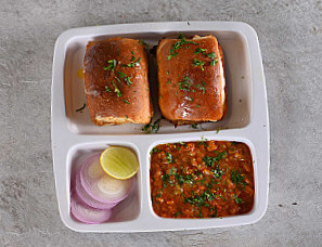 Gayatri Bhaji Pav, Pulav, Sandwich