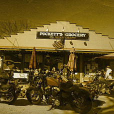 Pucketts Of Leipers Fork