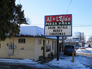 Al & Ledas Pizza Villa