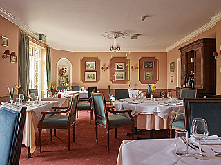 Corse Lawn House Restaurant