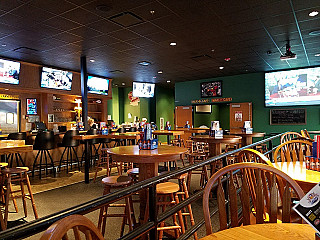 Tanner's Bar Grill