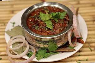Swadanusar Curries And More