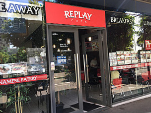 Replay Cafe