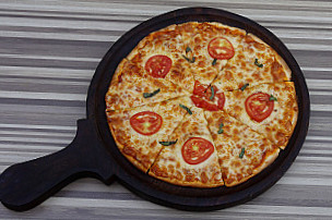 English Oven Pizza