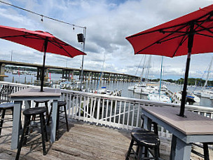 The Pier Waterfront &grill