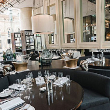 Glass Brasserie Breakfast- Hilton Sydney