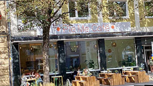 Pie Me Café