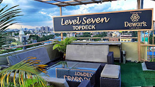 Level Seven, Gastropub Rooftop Lounge