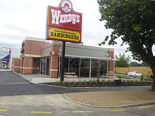 Wendy's Hamburgers