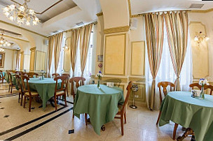 Reggiano Restaurant