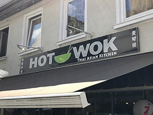 Hot Wok WOK+SOUPS Asia Quick Restaurant & Cafe