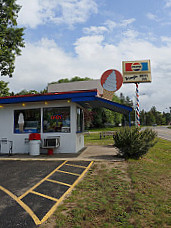 Triangle Drive-in Treats