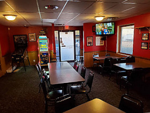 The Sportsden And Grill