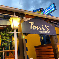 Toni's On Kloof Mozambican Portuguese