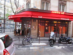 Cafe Le Parisien