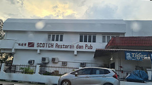 Scotch Pub
