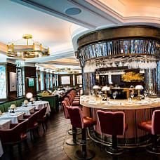 The Ivy Dining Counter