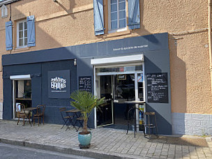 Bistrot Les Mains Gauches Restaurant Et Bar