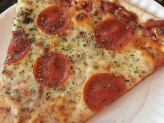 Bobby Lupo's Pizza