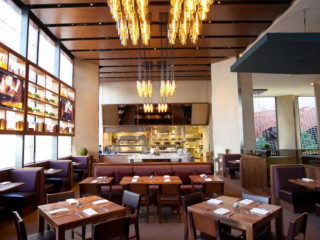 OneUP Restaurant & Lounge at Grand Hyatt San Francisco