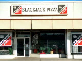 Blackjack Pizza Salads