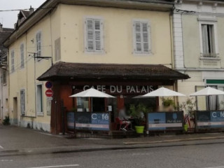 Cafe Du Palais
