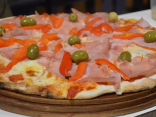 Pizza Pink