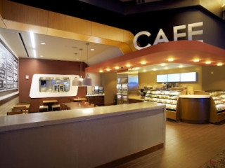 Palace Cafe Bakery