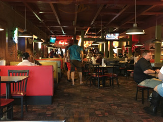 Fuddruckers