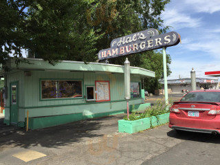 Hal's Hamburgers
