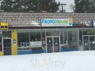 Froyo House