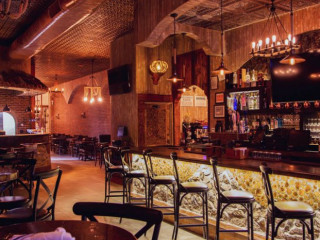 Savelli Restaurant And Bar