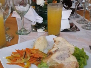 Yerbabuena Restaurante y Cafe Lounge