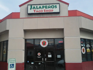 Jalapeños Taco Shop (medford)