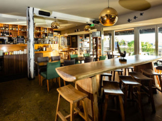 The Cabin Small Bar