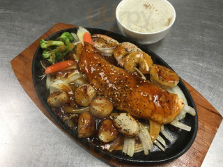 Hana Steakhouse Seafood Sushi