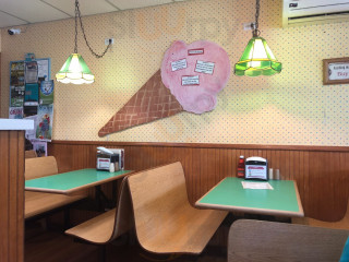 Olson's Ice Cream Parlor-Deli