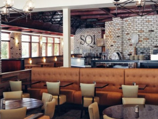 Square One Restaurant Bar