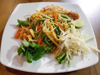 Basil Thai Kitchen Royal Garden Pattaya