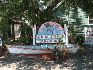 Shem Creek Bar and Grill